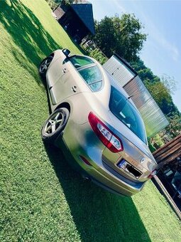 Predám Renault Fluence 1.6 Benzín – r.v. 2013