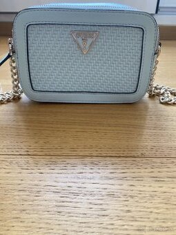 Kabelka Guess
