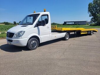 Mercedes Sprinter 3.0 V6 miniťahač + náves