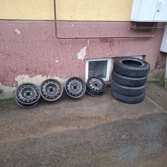 Pneumatiky a disky
