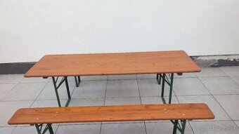 Zahradny stol a lavicky