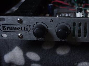 Brunetti Rockkitt