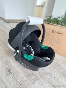 Predám autosedačku Cybex Aton B2 i-Size (0–13 kg)