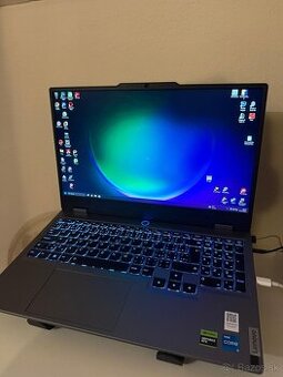 Herný notebook Lenovo LOQ 15IRX9 Luna Grey