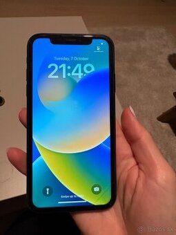 Apple iPhone XR
