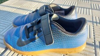 Halové kopačky Nike