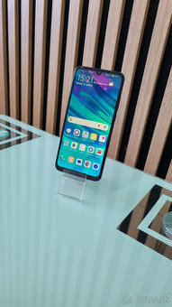 Huawei p smart 2019 modrej farby 32gb verzia odblokovany