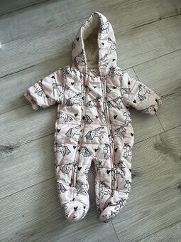 Ružová zimná kombinéza s kapucňou