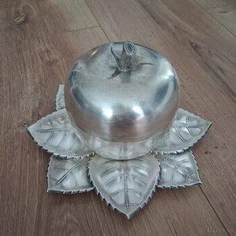 Starožitný set na štamperlíky - Sandrik jablko z alpaky