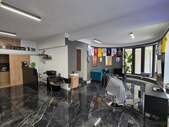 Prenájom kresla pre Barbera/Kaderníčku - 1