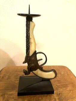 Starožitný svietnik