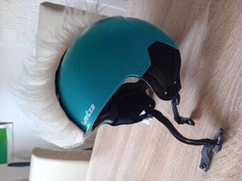 Lyžiarska detská prilba