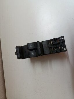 vypinac stahovania okna octavia  IU6959793 30€