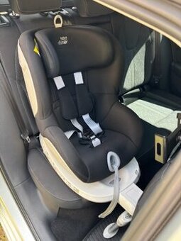 Britax Romer Dualfix  0 - 18 kg (od narodenia - cca 4 roky)