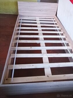 Posteľ 120x200