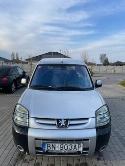 Peugeot Partner 2.0 HDI - klíma, el. okná, spoľahlivý motor