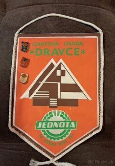 Retro odznaky a vlajka Dravce Spišská Nová Ves