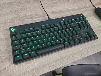 Logitech G PRO