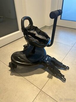 Stupatko so sedatkom za kočik