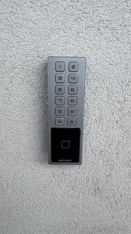 HIKVISION DS-K1T805MX - Prístupový termínál