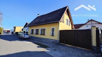 Rodinný dom pri parku v Lučenci - pokoj , priestor, štýl