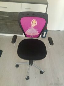 Otočná detská stolička
