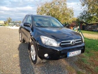 Toyota RAV4 2.2l