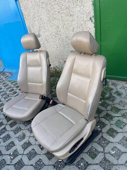 Bmw e46 coupe sedačky