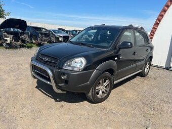 Hyundai Tuscon 2,0i 104KW prodám díly z vozu