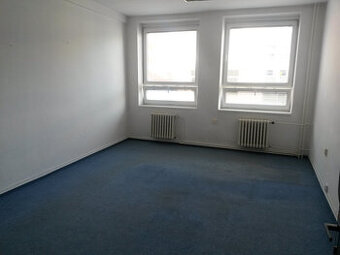 Kancelárske priestory s umývadlom 31 m2 Žilina - centrum