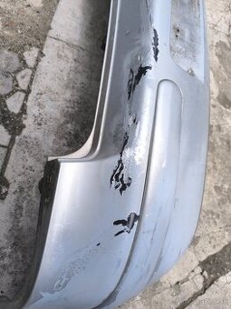 Nárazník golf4