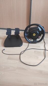 Thrustmaster T80 Ferrari 488 GTB – volant k PC / PS4