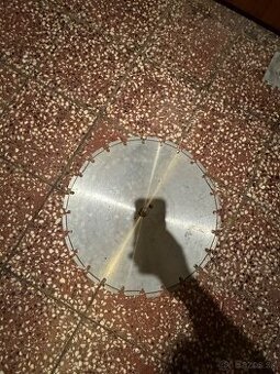 Predám nový diamantový rezný kotúč DR. SCHULZE 450 mm