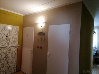 Na prenájom 3-izbový byt s balkónom