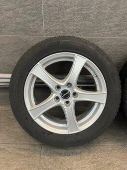 Predam original Borbet zimnu sadu 215/55 R17