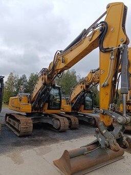 Pásový bagr Liebherr 924LC