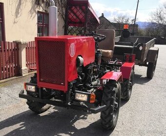 Malotraktor T805