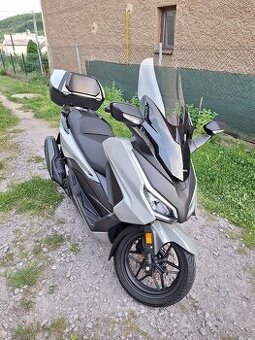 Predám Honda Forza 350