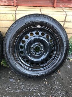 Zimné pneumatiky 195/60/R15 88T Sava Eskimo S3+