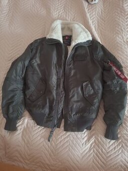Alpha Industries zimna bunda