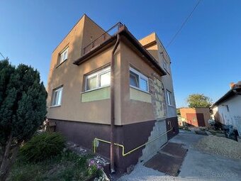 Na predaj poschodový rodinný dom, Dolný Ohaj