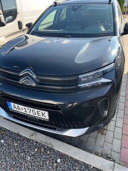 Citroën C5 aircross (veľmi málo používaný)