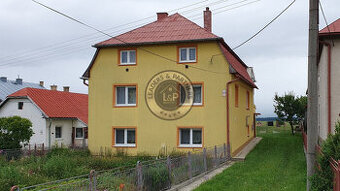 PREDAJ: veľký 2 poschodový rodinný dom Šuňava s výhľadom na - 1