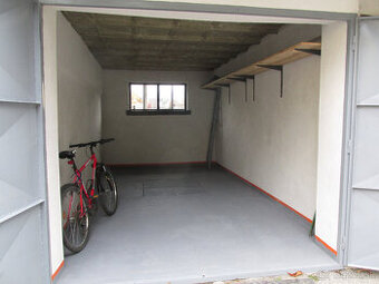 Garáž na Nábreží - 1