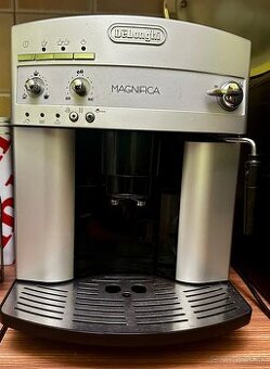 De Longhi Magnifica ESAM 3200.S