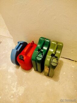 BANDASKY NA PALIVO A SNEŽNÉ REŤAZE