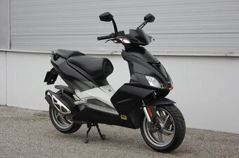 skúter aprilia SR50 2009 AM od 15 rokov ZIMNÁ CENA