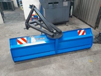 Radlica na sneh, snežný pluh