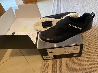 Cyklistické tretry Northwave Active veľ. 45