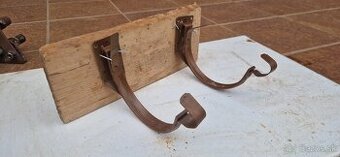 Držiaky opakových žľabov